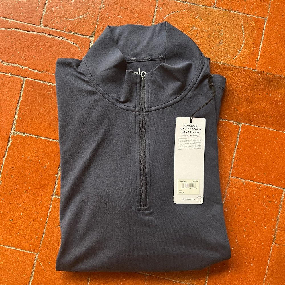NWT ALO Yoga Conquer 1/4 Zip Reform Long Sleeve Navy Size M